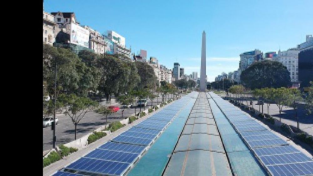 El Metrobus porteño incorpora más de 300 paneles solares