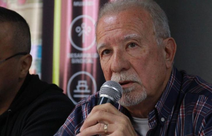 Nos está llevando al caos, alertó Plaini.