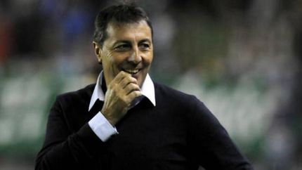 Frank Kudelka arma el equipo del Granate para afrontar el próximo torneo de la Liga Profesional. Frank Kudelka arma el equipo del Granate para afrontar el próximo torneo de la Liga Profesional.