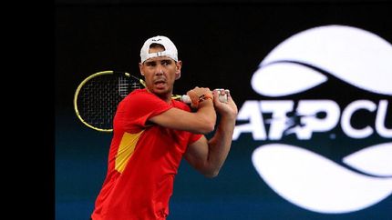 El torneo imita la idea de un Mundial de tenis y participan selecciones de todo el mundo.