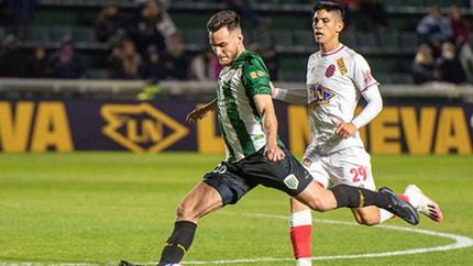 El venezolano tuvo sus primeros minutos con la camiseta de Banfield.
