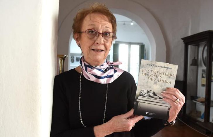 El libro es el resultado de muchos años de investigación de la historiadora Echazarreta.