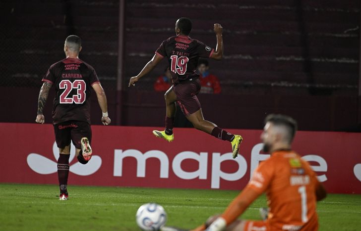 Lanús disfrutó de su goleador en la Copa Libertadores.