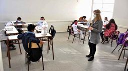 No habrá recreos y las clases serán de 90 minutos.