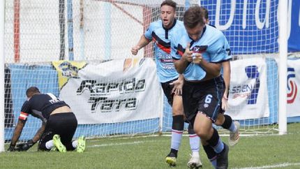 brown tuvo fe y le dio otro golpe al santo