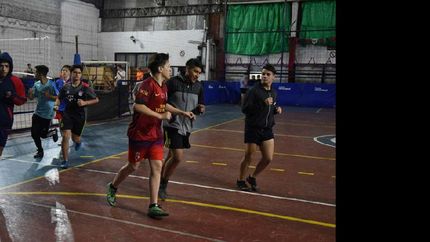 Desde las 10, la Primera enfrentará a Villa Rita. Y a partir de las 13 la Reserva se medirá frente a Relámpago.