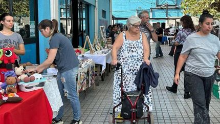 Una alternativa para asistir con la familia. Una alternativa para asistir con la familia.