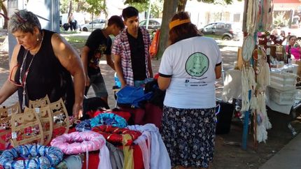 La feria busca generar un clima de amistad y compañerismo entre los lomenses.