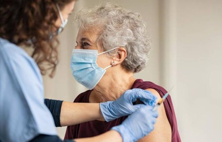 El lunes comienza la vacunación antigripal de PAMI.