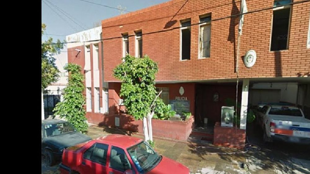 Lanús: un policía golpeó a su pareja hasta dejarla inconsciente