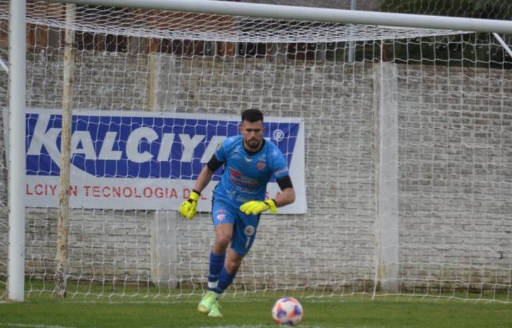 El arquero de Talleres de Escalada destacó buen momento del equipo.