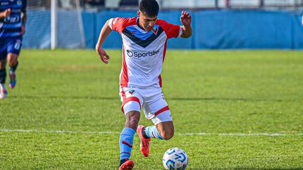 El juvenil de 21 años hizo su estreno con la camiseta tricolor.