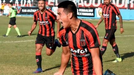 Martínez anotó cinco goles en el Dragón. Martínez anotó cinco goles en el Dragón.