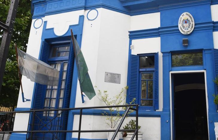 Comisaría 1ra de Lomas de Zamora.