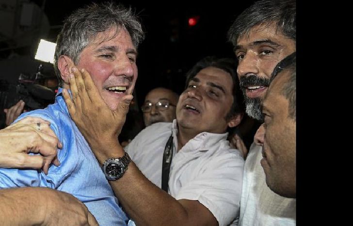 El funcionario recupera la libertad.