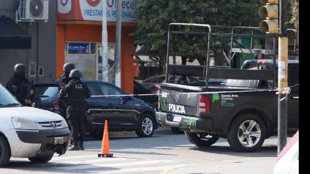 Tomó de rehén a la hija del dueño de una escribanía porque no le querían dar una escritura