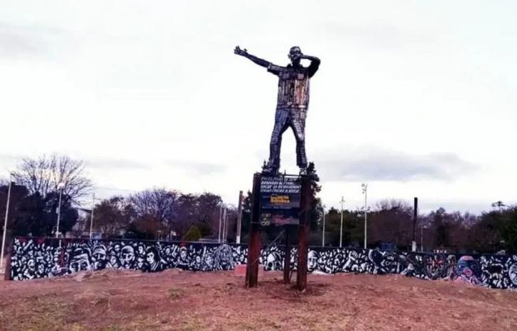 La escultura del músico.