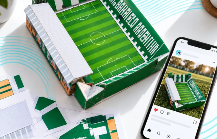 Creó una maqueta del Estadio Florencio Sola.