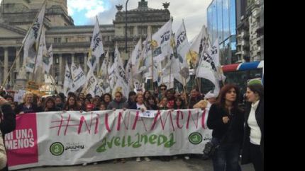 violencia de genero: en avellaneda se repartieron 144 botones antipanico