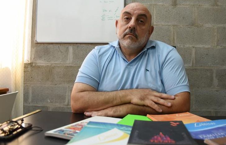 Gustavo es el creador del nombre que luego derivó en una revista.