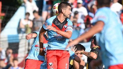 Marcelo Lamas cumplió la sanción y retornaría al equipo titular en Santiago del Estero.