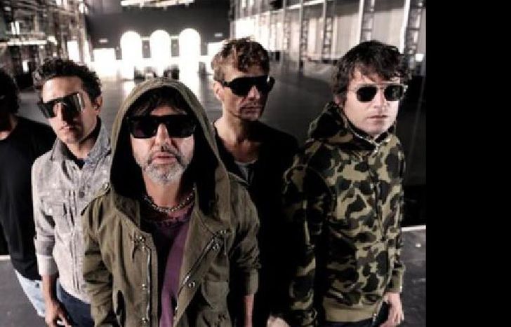 DARGELOS & CÍA. DARÁN EL PRESENTE.