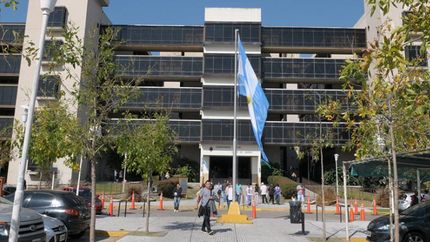 piden tres anos de prision para el profesor acosador de temperley