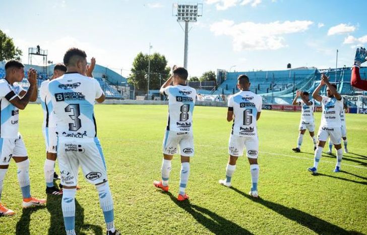 Temperley se despidió rápidamente de la lucha por el ascenso.