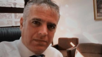 Se desempeñaba como juez de familia.