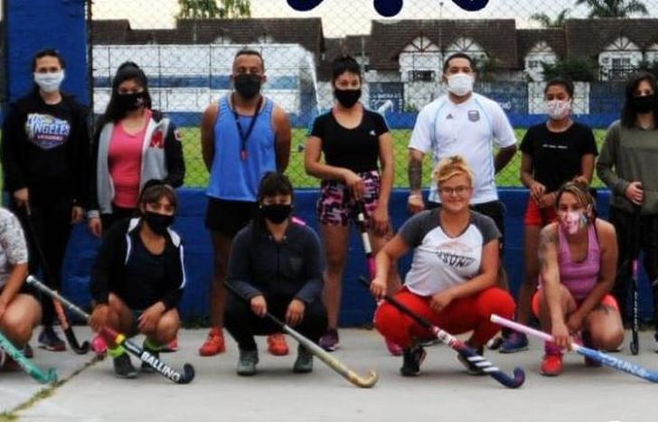 El hóckey gana lugar en Burzaco.