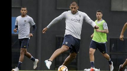 El plantel de Boca arrancó la semana de trabajos en el Complejo Pedro Pompilio.