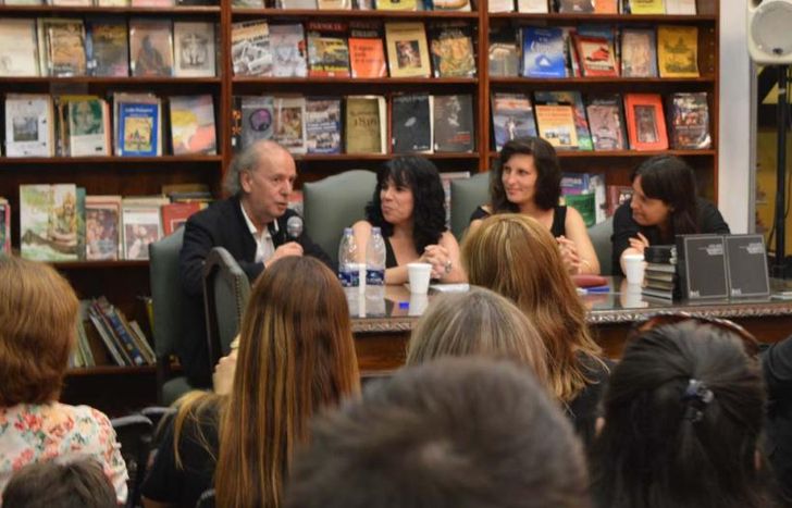 El evento se hará en el foyer del Teatro del Municipio de Lomas.