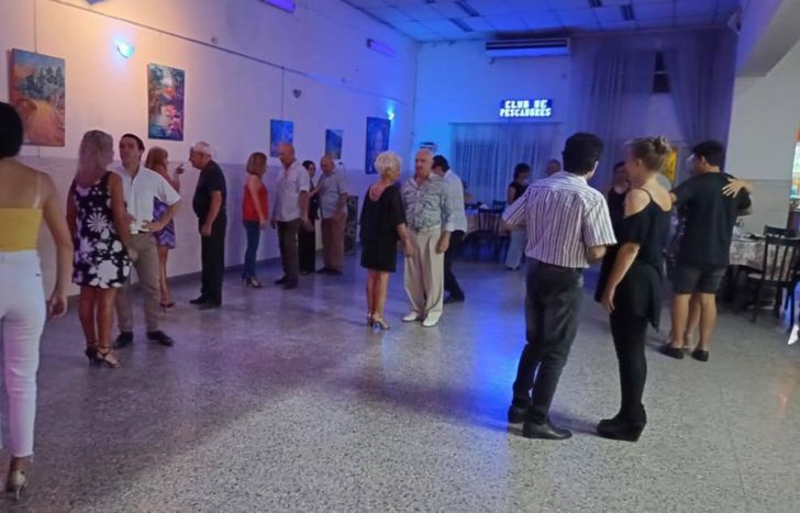 El evento busca fomentar el tango en el distrito y acercar a los jóvenes al género argentino.