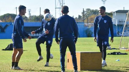 Ruiz le dio minutos de fútbol a varios suplentes. Ruiz le dio minutos de fútbol a varios suplentes.