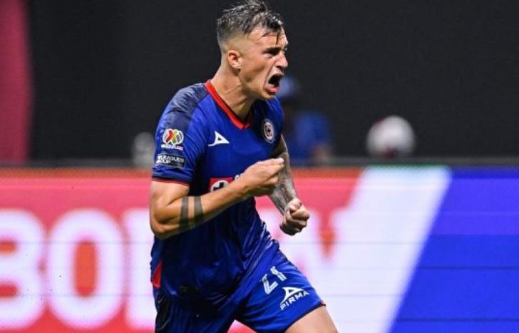 Desde Cruz Azul se suma Lotti.