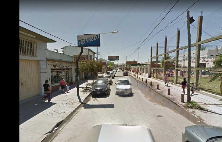 Restelli es una de las calles más transitadas  de la zona.