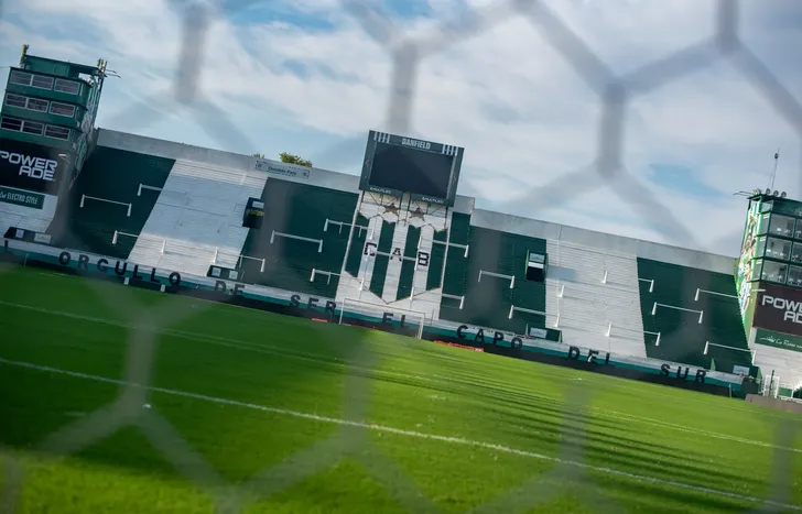 Banfield, nuevamente con el problema de las inhibiciones.
