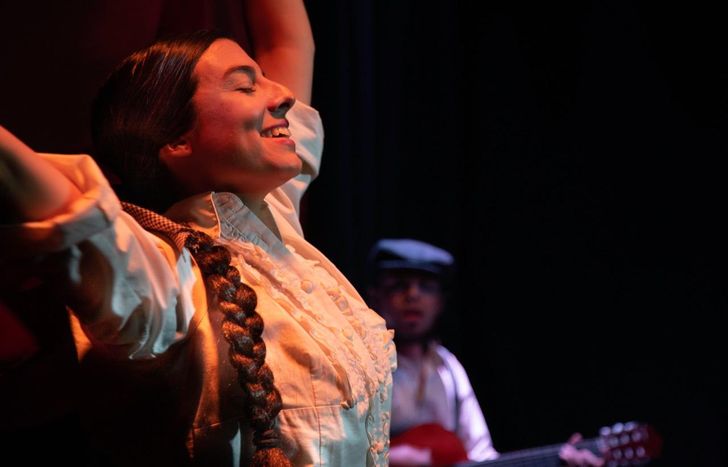 Luisa vuelve a escena.&nbsp;