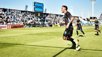 Echeverría convirtió el primero para Temperley. Echeverría convirtió el primero para Temperley.