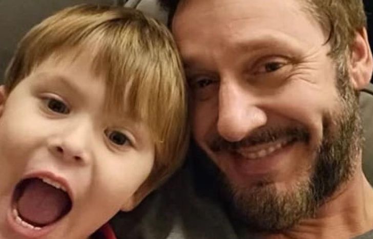 Benjamín Vicuña con su hijo Amancio.