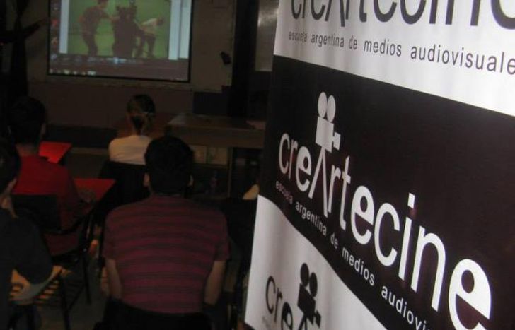 El inicio del ciclo lectivo 2021 será en marzo.