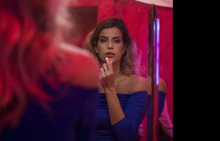 PROTAGONIZA LA SERIE MARÍA BOPP.