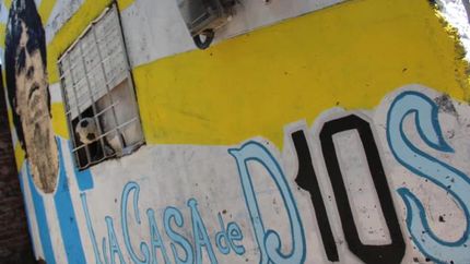 Así luce el frente de la casa histórica.