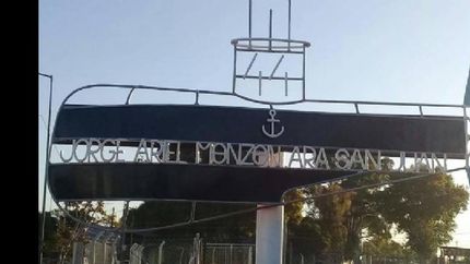 monzón, tripulante del submarino, era vecino de lomas. monzón, tripulante del submarino, era vecino de lomas.