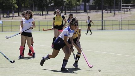 Lomas tuvo su debut frente a un equipo federado en tira completa.