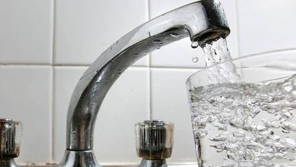 El Gobierno convocó a una audiencia para tratar la tarifa de agua.