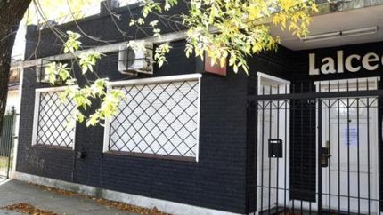 Para colaborar con la entidad de lucha contra en cáncer.