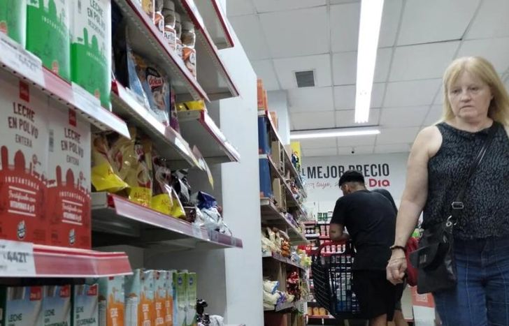 El bajo poder adquisitivo se traduce en consumos básicos insatisfechos.