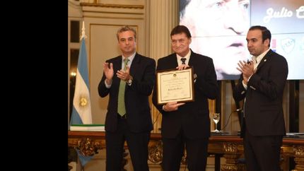 una distincion para el emperador