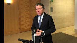 Dujovne: No estamos buscando dinero extra por fuera del FMI